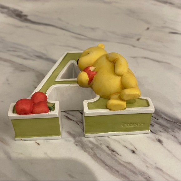 Vintage Disney Classic Pooh Accent wall hanging letters nursery , kids room - Picture 7 of 9